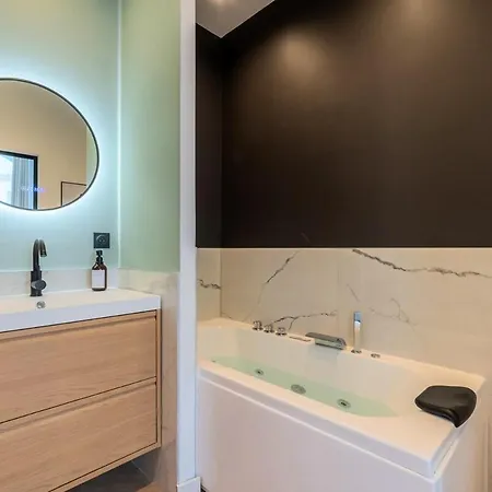 Apartment Le Quatrieme Saint-Quentin (Aisne)