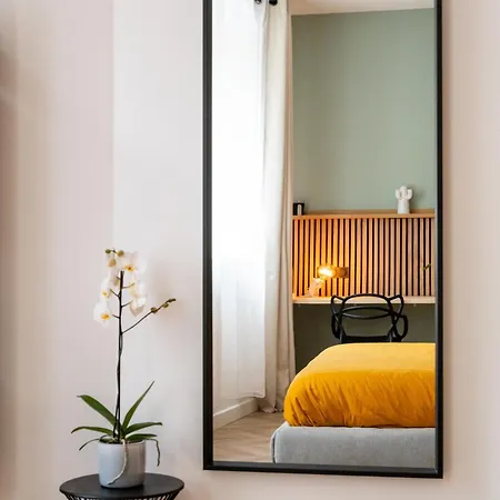 Le Quatrième Appartement *